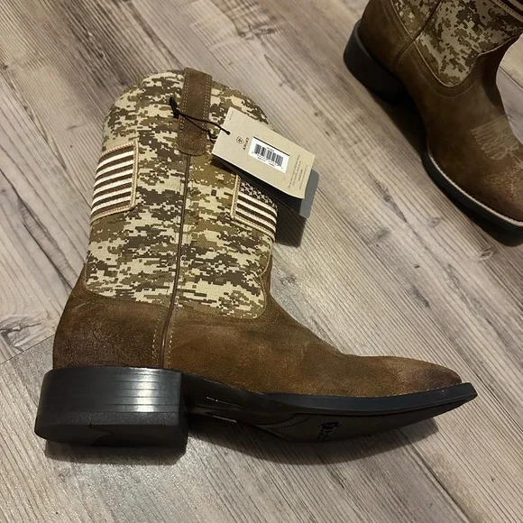 Camo Western Ariat Boot - Picture 5 of 7